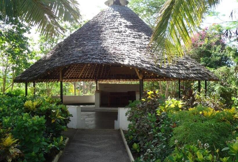 חדר סטנדרט נוף לבריכה, The Old Boma