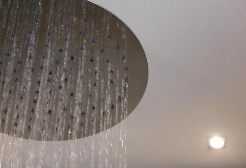 高级家庭房间, G Hotel Pescara