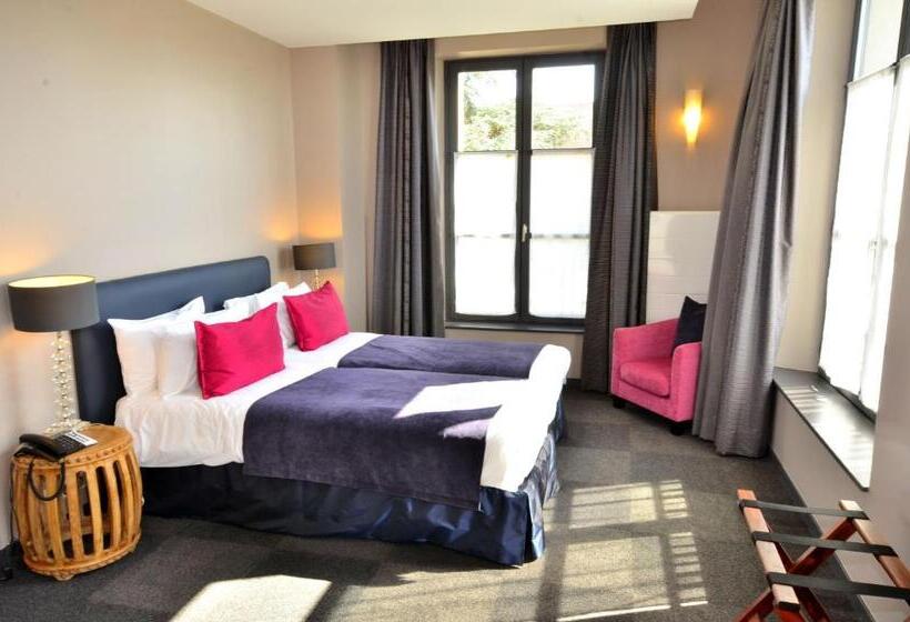 Номер Superior Вид на Сад, Auberge Du Château Bleu