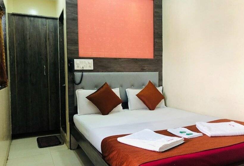 バス共有のスタンダードルーム, Sun Star Residency