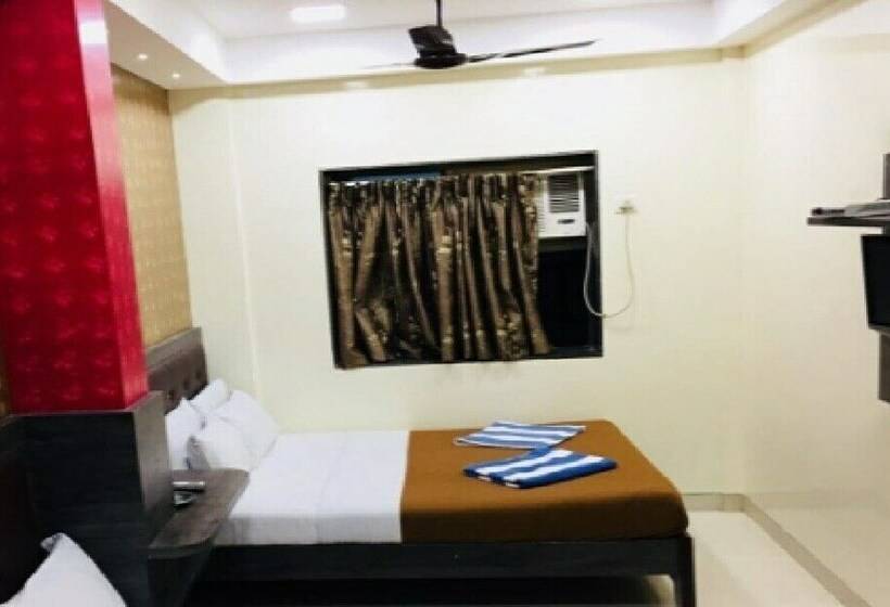 バス共有のスタンダードルーム, Sun Star Residency