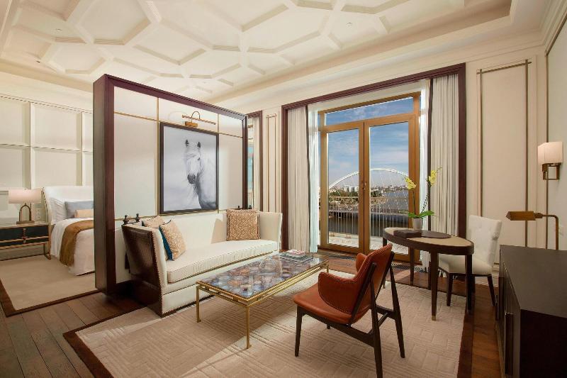 Deluxe room with river view, The St. Regis Astana