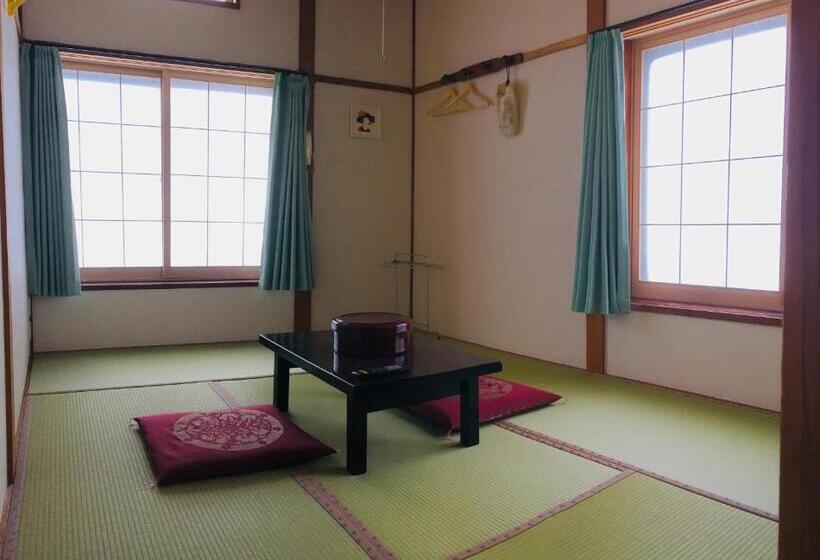 חדר סטנדרט, Yamakyuso