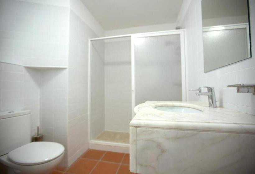 اتاق استاندارد, Hi Evora – Pousada De Juventude