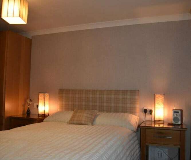 غرفة قياسية, Chapelhill Croft