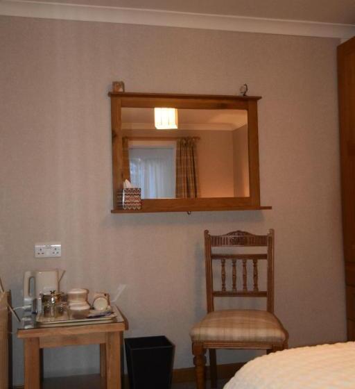 标准间, Chapelhill Croft