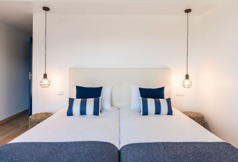 Номер Стандарт Вид на Море с Балконом, Eco Soul Ericeira Guesthouse   Adults Only