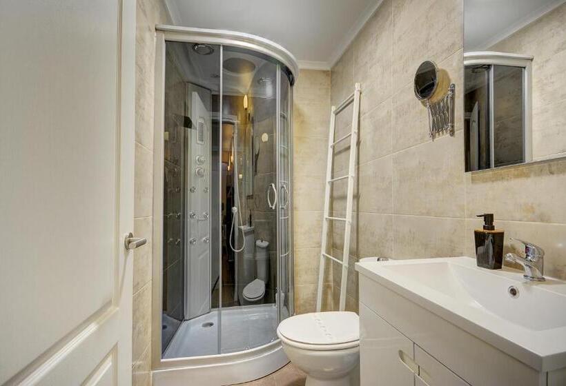 Quarto superior, Inn Bairro Alto Ba Sweet