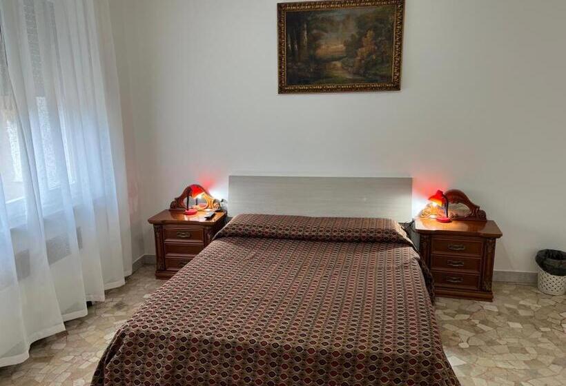 Pokój Standard Łóżko King Size, Le Maschere