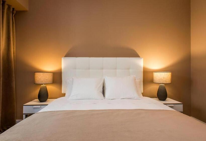 Deluxe Suite King Bed, Ph Downtown Suites