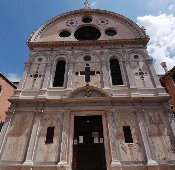 اتاق استاندارد, Venice And Venice Apartments   Private Rooms In Shared Apartment