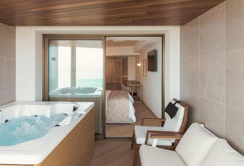 Люкс Повышенной Комфортности, Bio Beach Boutique Hotel   Adults Only