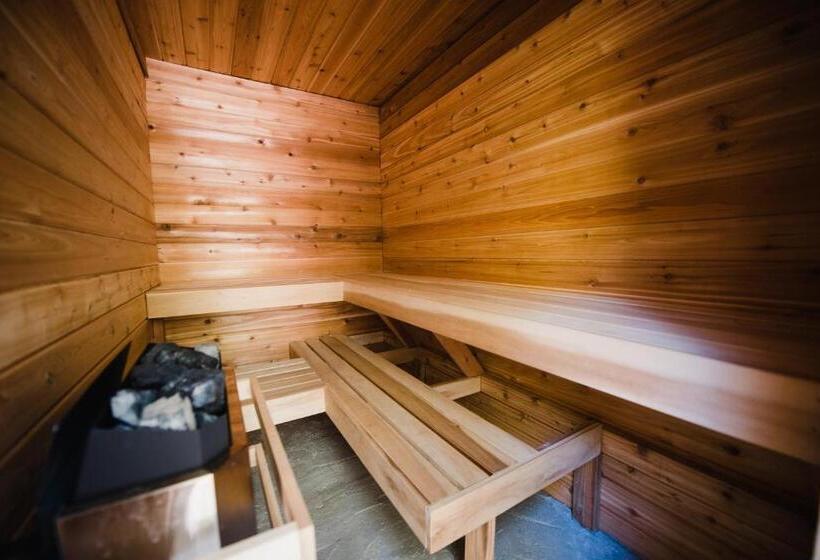 Deluxe Tent, Cedar Haven Cabins And Resort