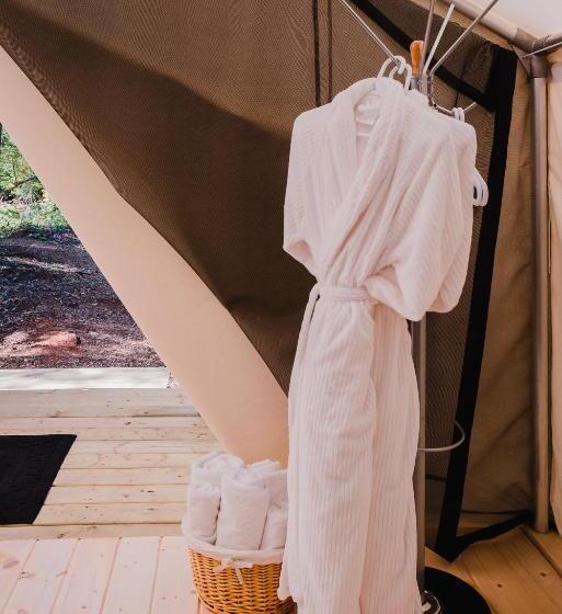 Deluxe Tent, Cedar Haven Cabins And Resort