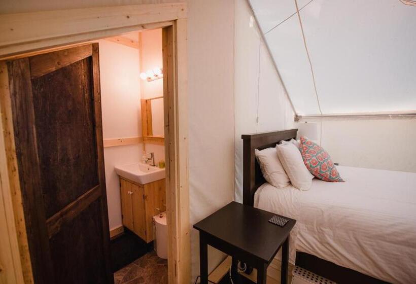 Deluxe Tent, Cedar Haven Cabins And Resort