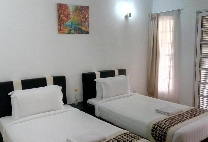 Quarto Superior, 5 Twenty @ Ampang Hilir