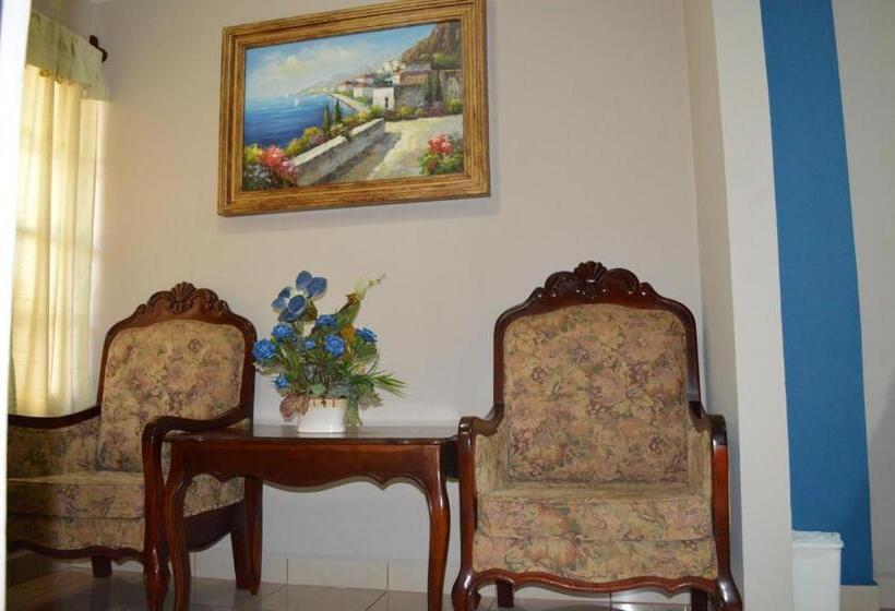 اتاق استاندارد یک نفره, Florencia