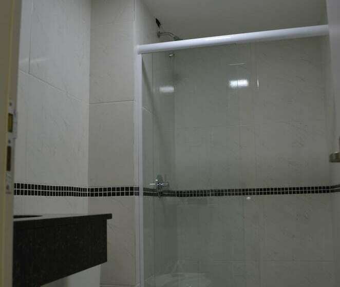 جناح ديلوكس, Itacolomi