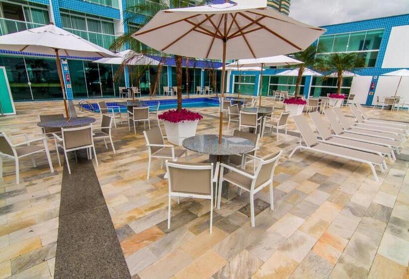 جناح مطلّ علي البحر, Itacolomi