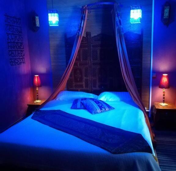 Люкс, Itsara Suites & Spa