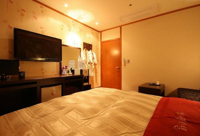 Номер Стандарт, King