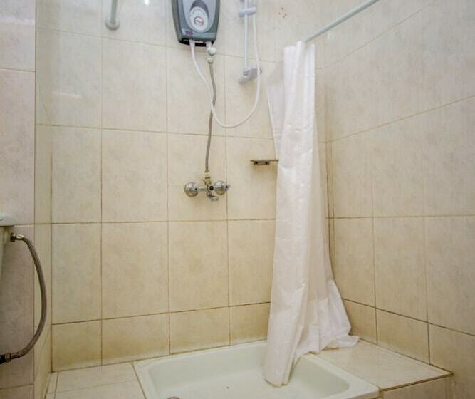 اتاق استاندارد, Kisoro Tourist