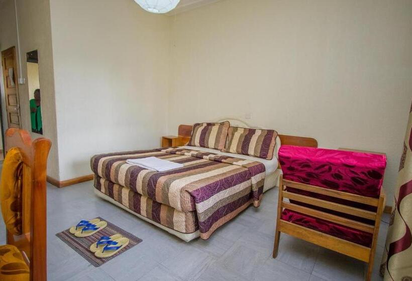 اتاق استاندارد, Kisoro Tourist