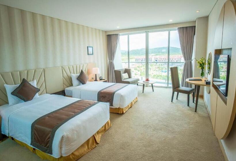 Camera Deluxe Vista Montagna, Muong Thanh Luxury Phu Quoc