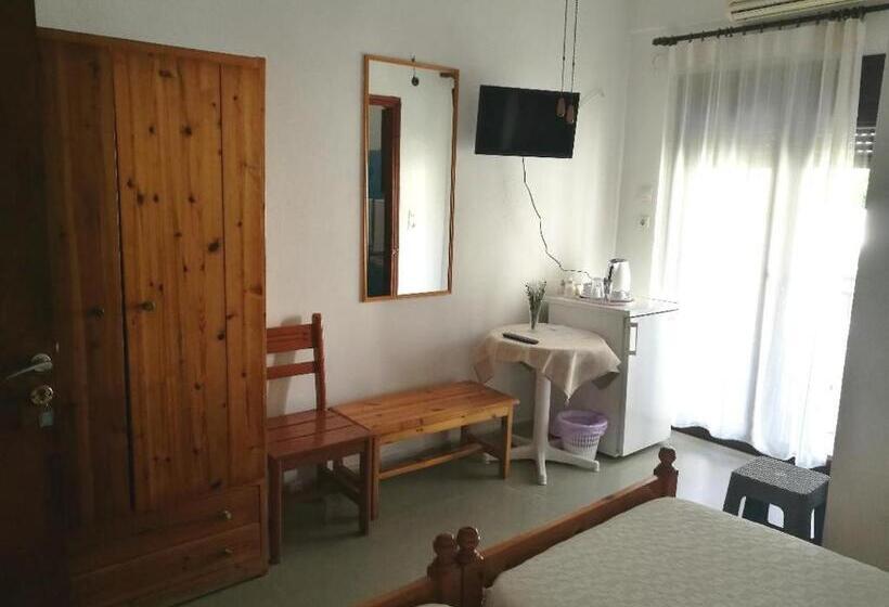 StandaardKamer, Rena