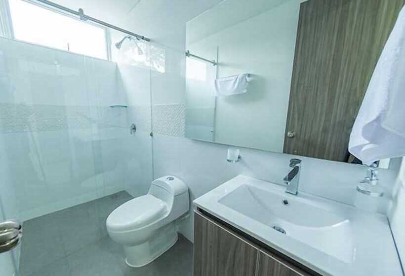 غرفة قياسية ثلاثية, Solev