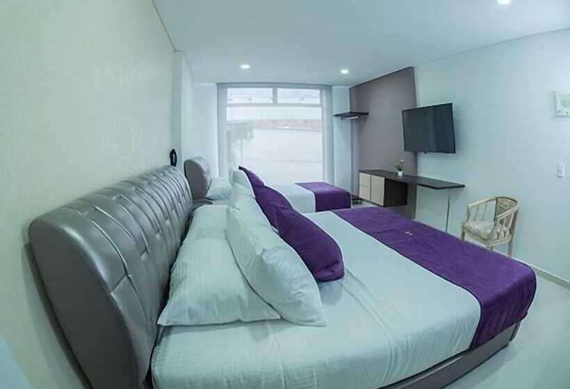 غرفة قياسية ثلاثية, Solev