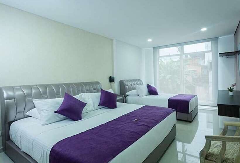 غرفة قياسية ثلاثية, Solev