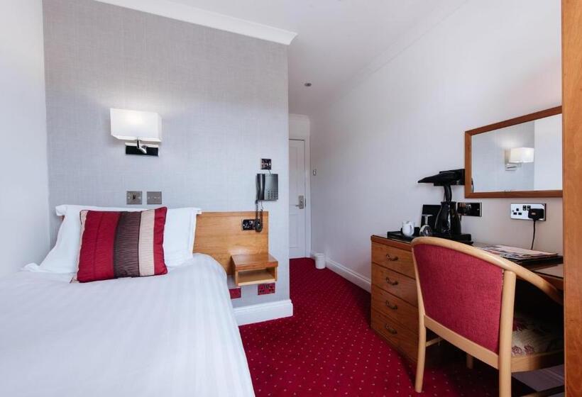 اتاق استاندارد یک نفره, The Queens