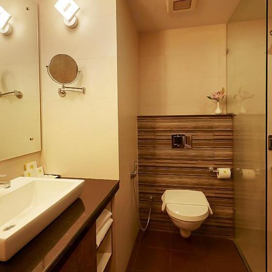 סוויטה יוקרתית, Sterling Goa Varca