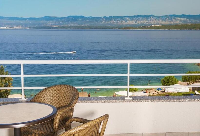 Номер Deluxe Вид на Море, Spa & Wellness Hotel Pinia