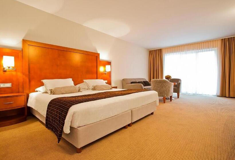 Номер Deluxe Вид на Море, Spa & Wellness Hotel Pinia