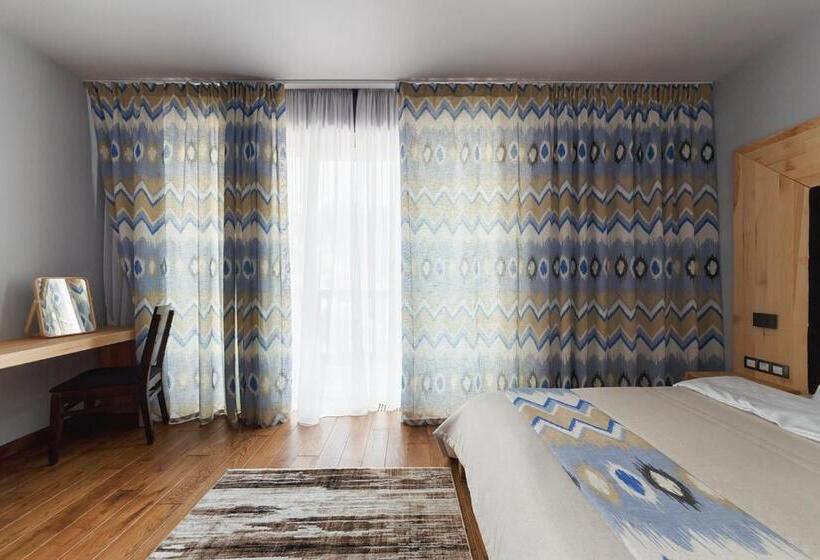 سوییت با چشم‌انداز کوه, Goral Hotel & Spa