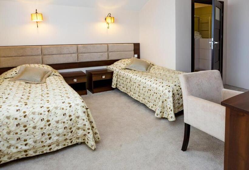 חדר דלוקס, Alexandra