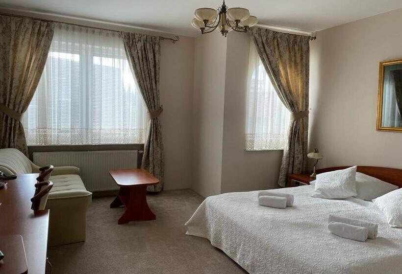 Номер Deluxe, Alexandra