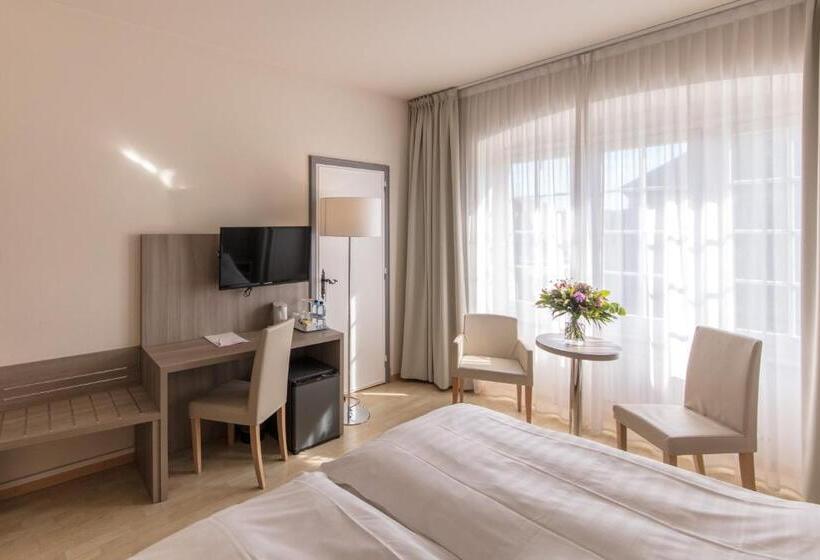 Номер Superior, De La Rose