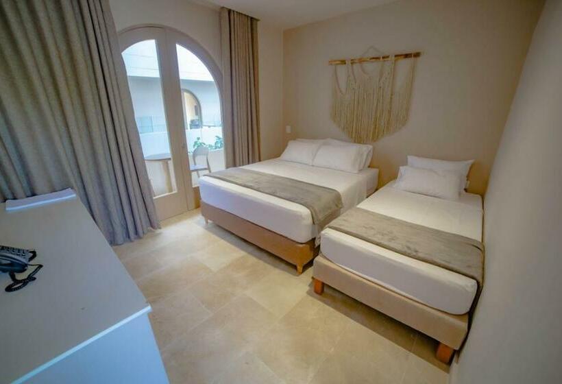 Трехместный Номер Базовый, Loa