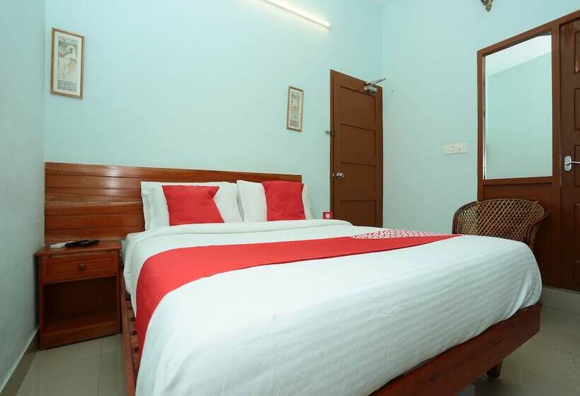 חדר סטנדרט, Oyo Rooms Petttah Railway Station
