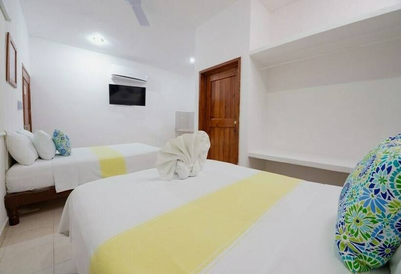 带2个双人床的标准工作室, San Vicente