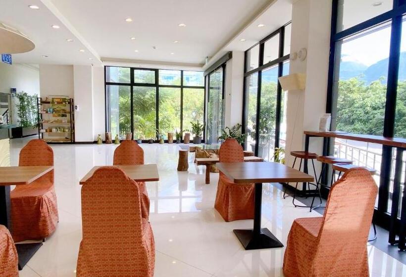 اتاق استاندارد چهار تخته, 花蓮星晟棧飯店starry Inn近太平洋新城車站