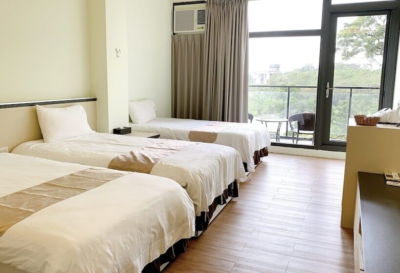 اتاق سوپریور سه تخته, 花蓮星晟棧飯店starry Inn近太平洋新城車站