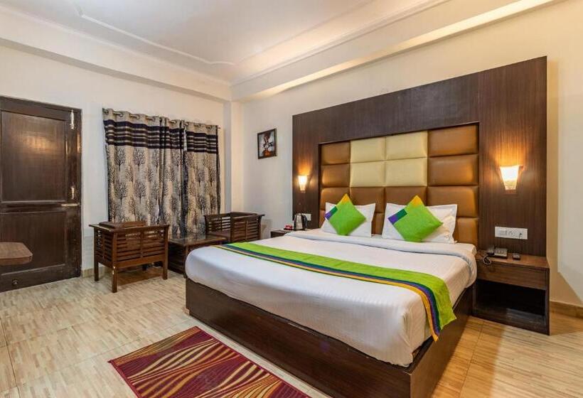 Номер Economy, Treebo Snow View Resort Kufri With Mountain View