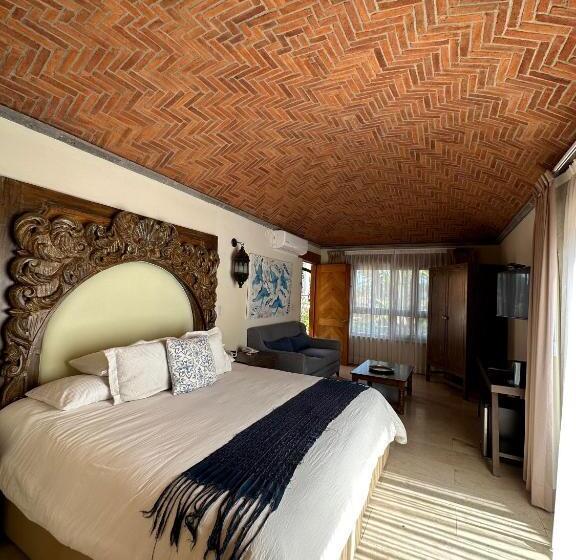 חדר דלוקס עם מיטת קינג, Lindo Ajijic Bed & Breakfast