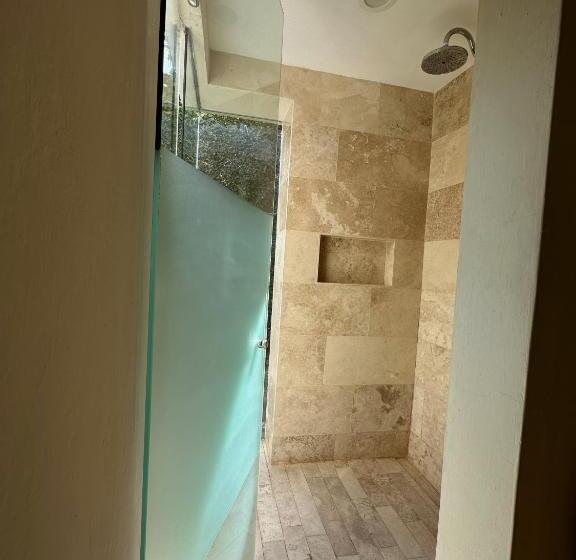 חדר דלוקס עם מיטת קינג, Lindo Ajijic Bed & Breakfast