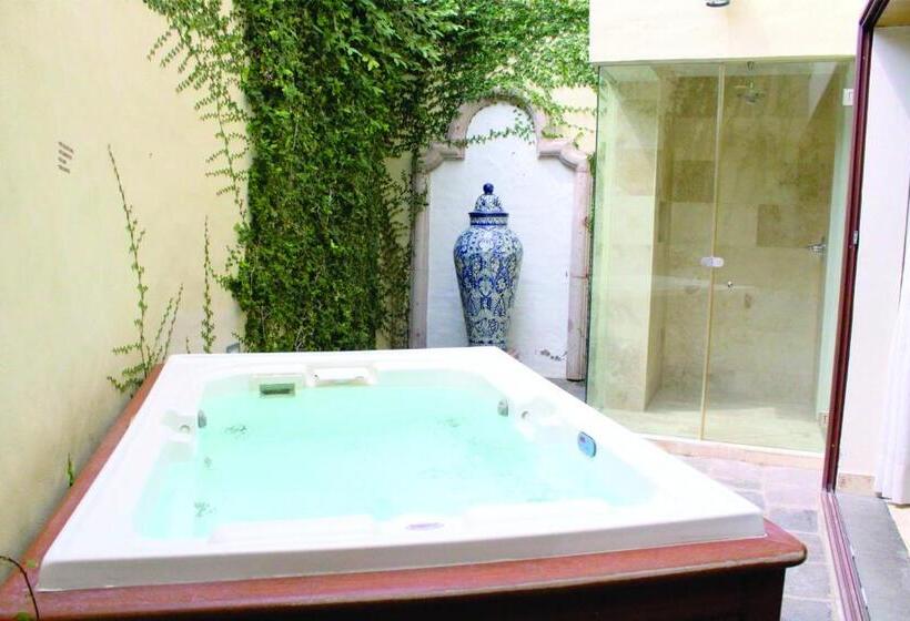 חדר דלוקס עם מיטת קינג, Lindo Ajijic Bed & Breakfast