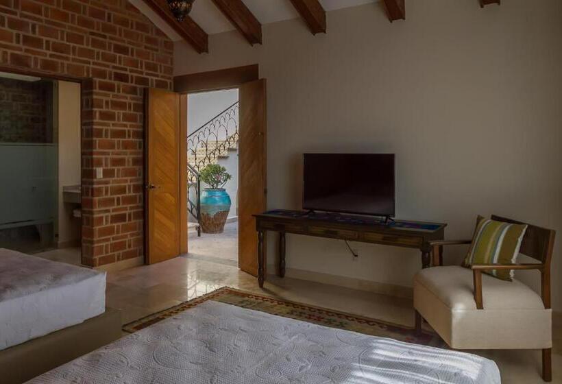 Suite with lake view, Lindo Ajijic Bed & Breakfast